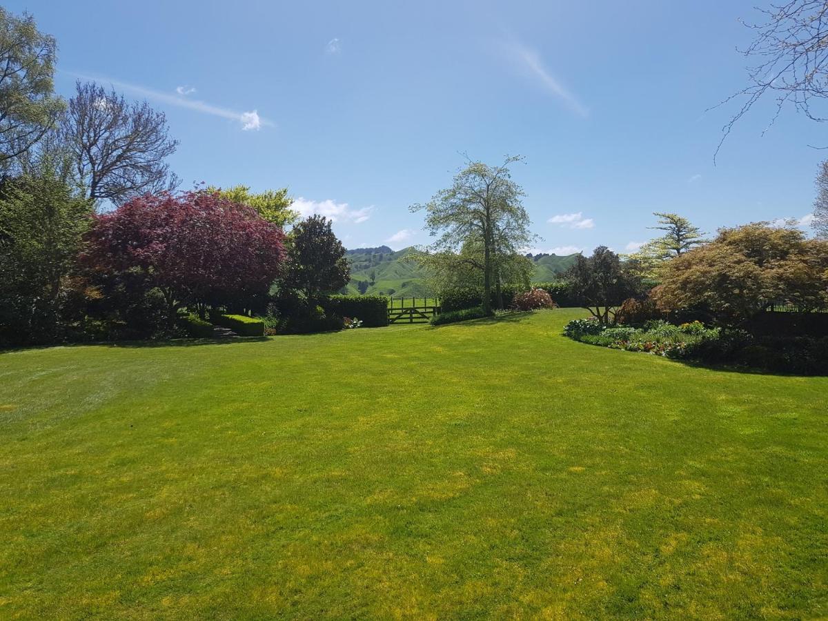 Omaka Lodge Taumarunui Exterior foto